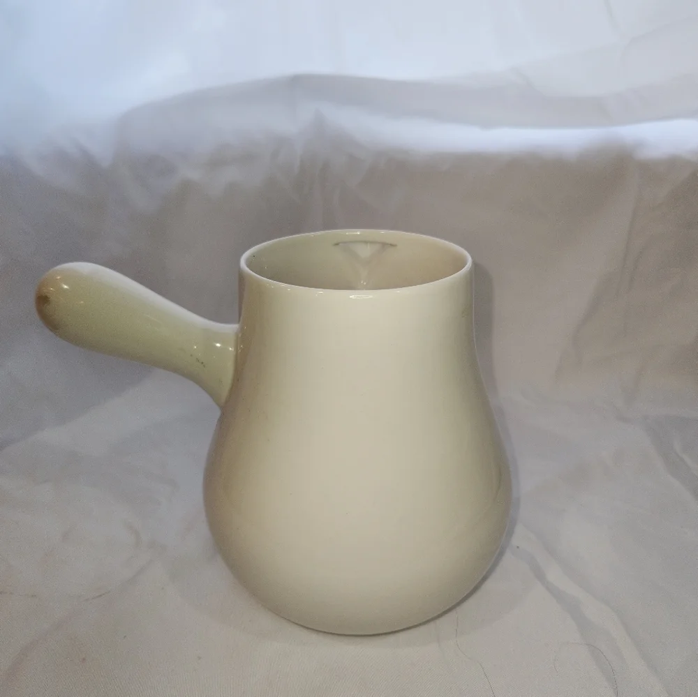 Williams and Sonoma pot